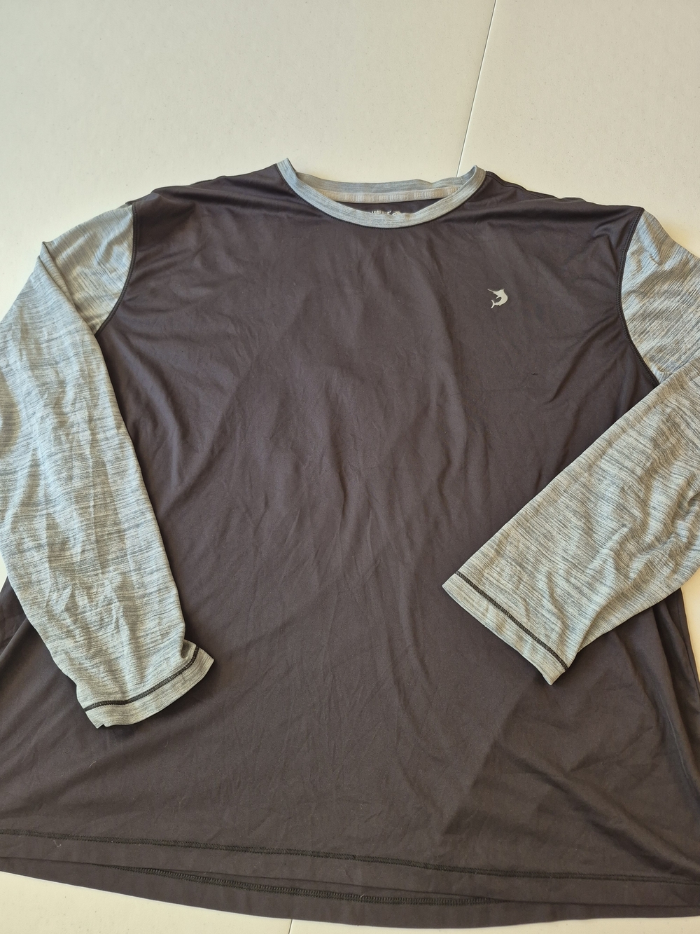 Reel Legends Two-Tone Long Sleeve Shirt - Dark Charcoal and Heather Gray 4853